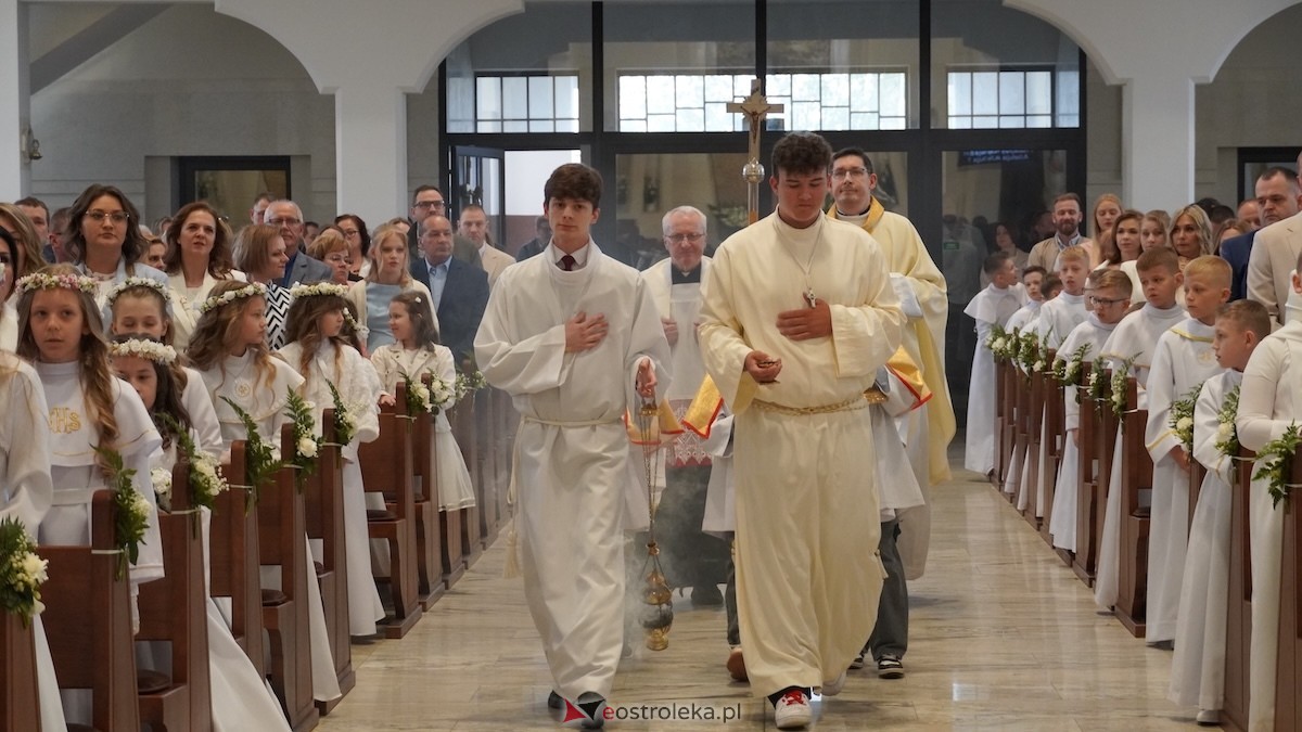 I Komunia Święta w parafii pw. św. Franciszka z Asyżu [09.05.2026] - zdjęcie #20 - eOstroleka.pl