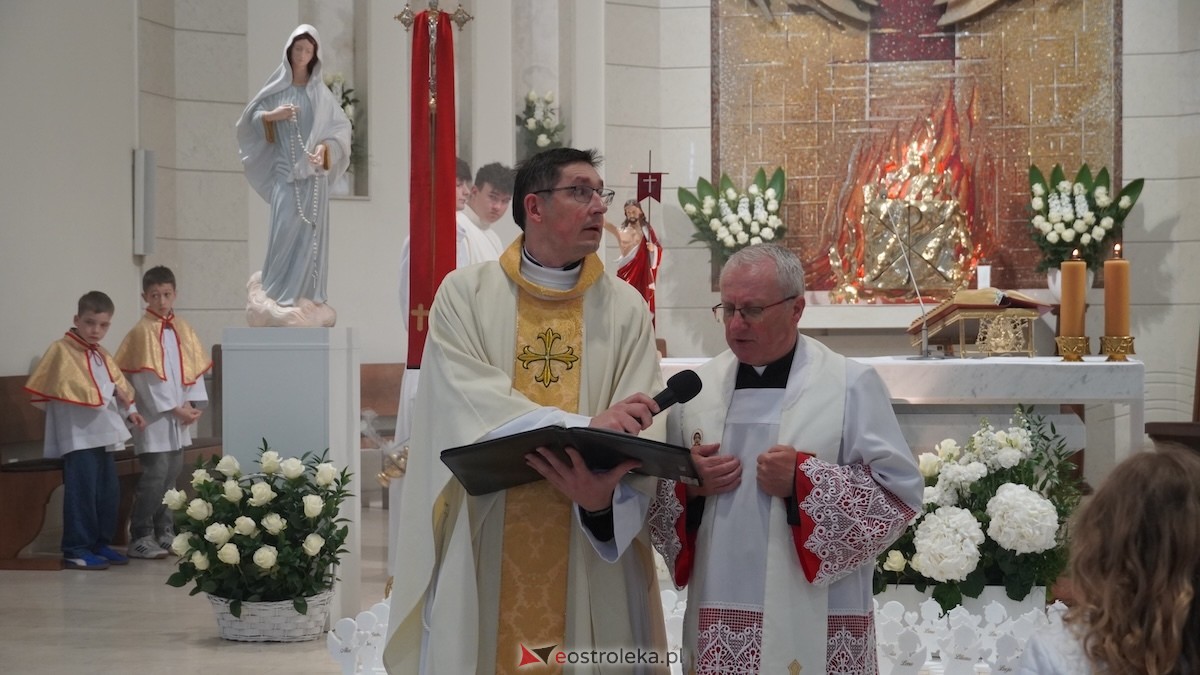 I Komunia Święta w parafii pw. św. Franciszka z Asyżu [09.05.2026] - zdjęcie #16 - eOstroleka.pl
