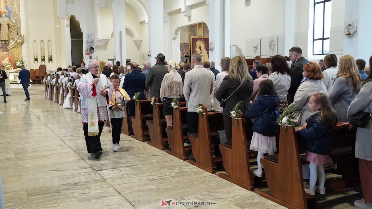 I Komunia Święta w parafii pw. św. Franciszka z Asyżu [09.05.2026] - zdjęcie #1 - eOstroleka.pl