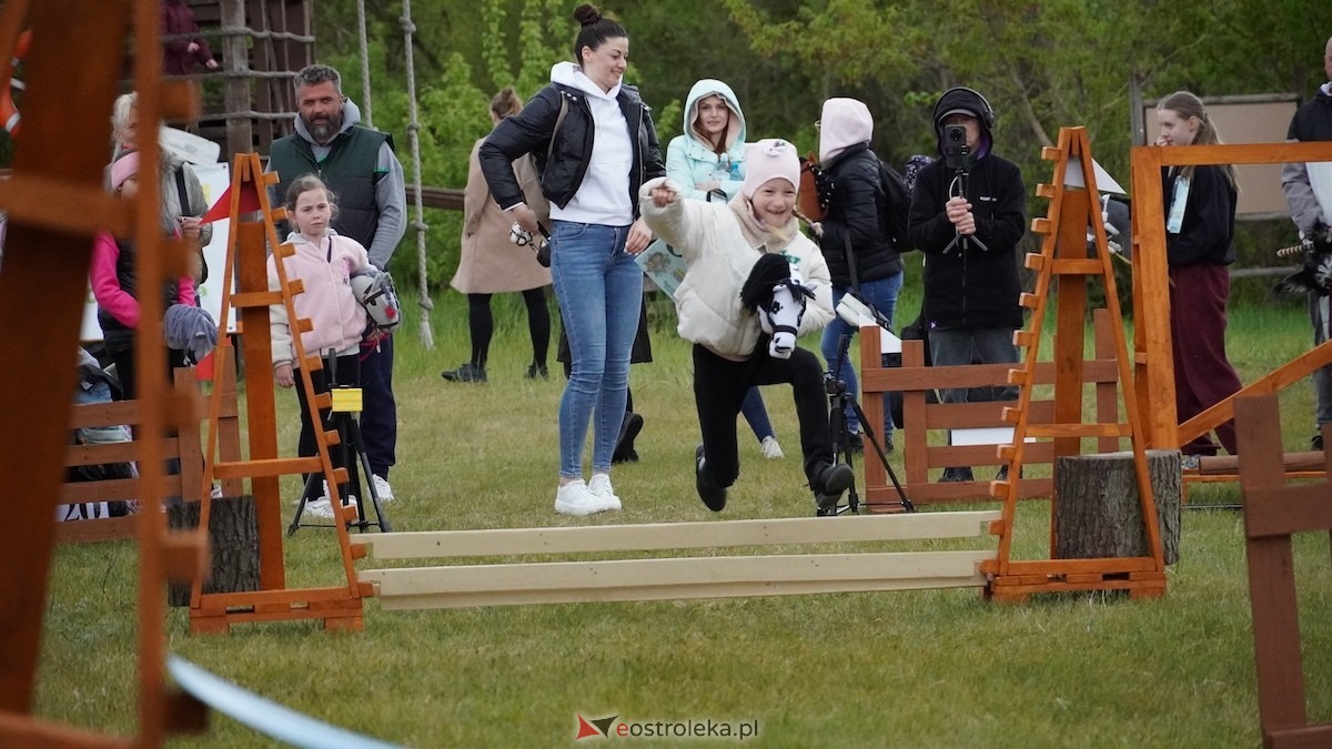 Towarzyskie Zawody Hobby Horse w Ostrołęce [09.05.2026] - zdjęcie #75 - eOstroleka.pl