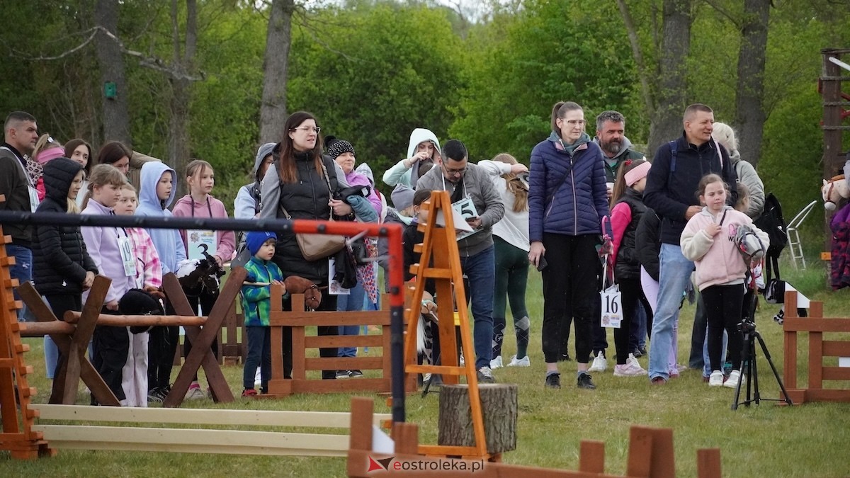 Towarzyskie Zawody Hobby Horse w Ostrołęce [09.05.2026] - zdjęcie #63 - eOstroleka.pl