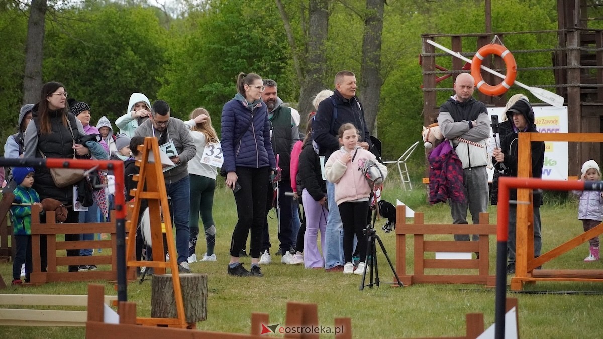 Towarzyskie Zawody Hobby Horse w Ostrołęce [09.05.2026] - zdjęcie #62 - eOstroleka.pl