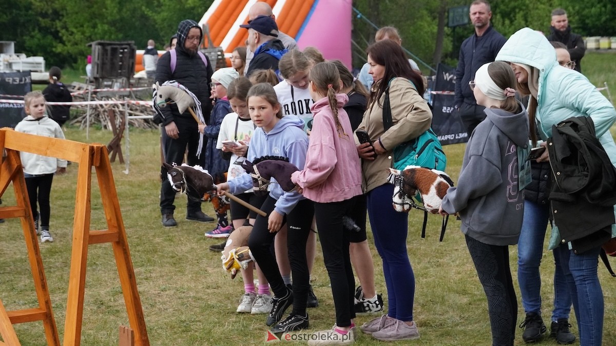 Towarzyskie Zawody Hobby Horse w Ostrołęce [09.05.2026] - zdjęcie #20 - eOstroleka.pl