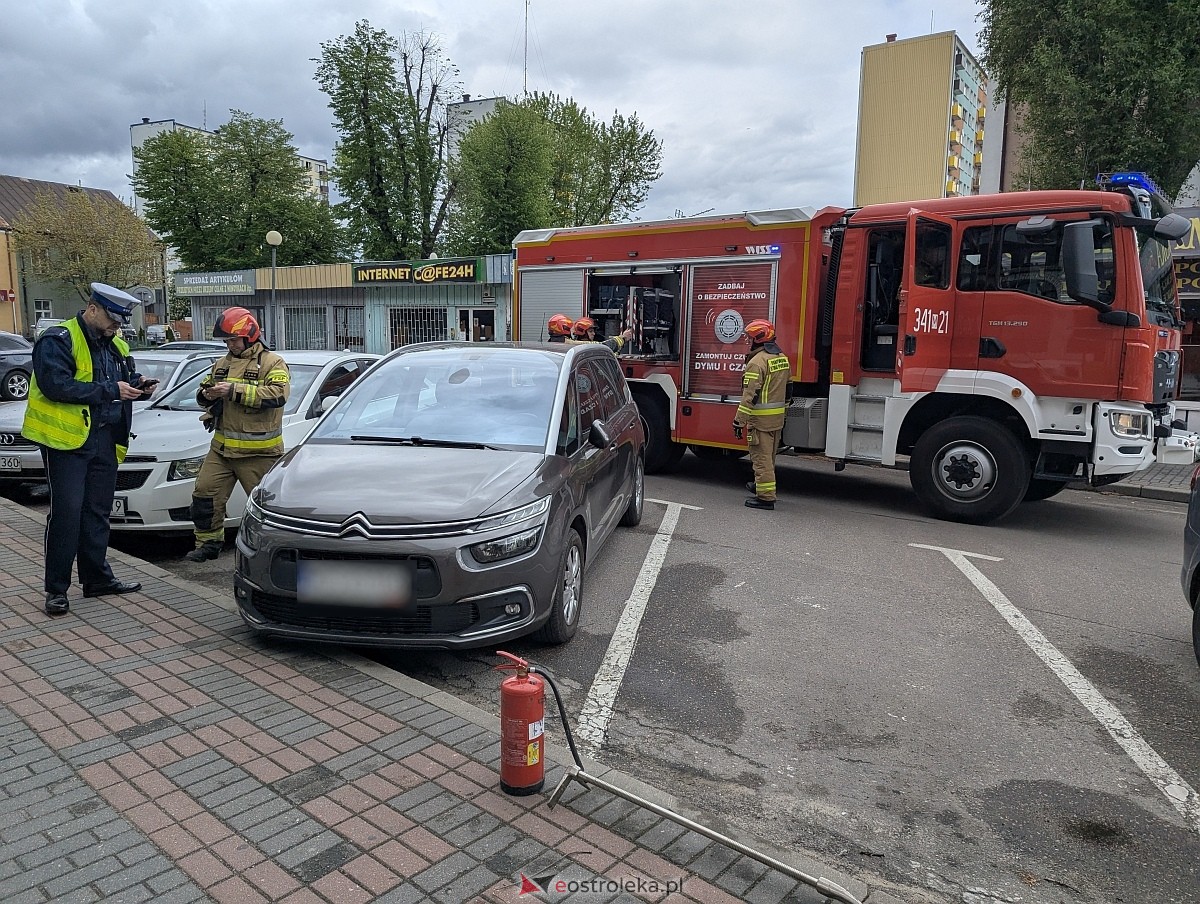 Alarm na parkingu na Kopernika [09.05.2026] - zdjęcie #4 - eOstroleka.pl