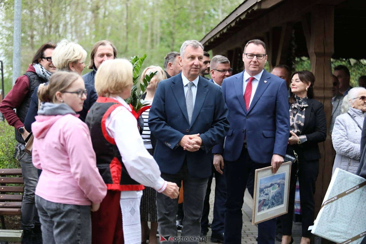 Uroczyste otwarcie świetlicy wiejskiej w Łodziskach [09.05.2026] - zdjęcie #46 - eOstroleka.pl