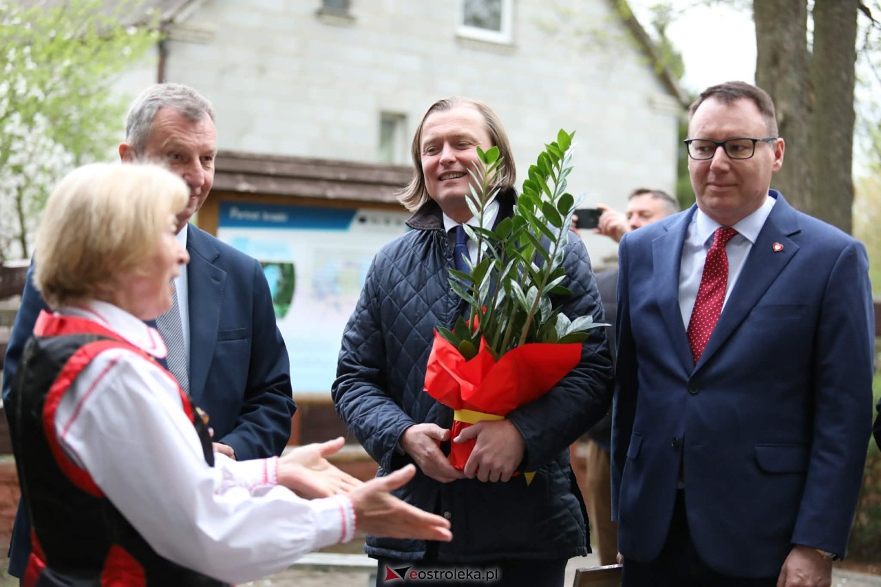 Uroczyste otwarcie świetlicy wiejskiej w Łodziskach [09.05.2026] - zdjęcie #9 - eOstroleka.pl