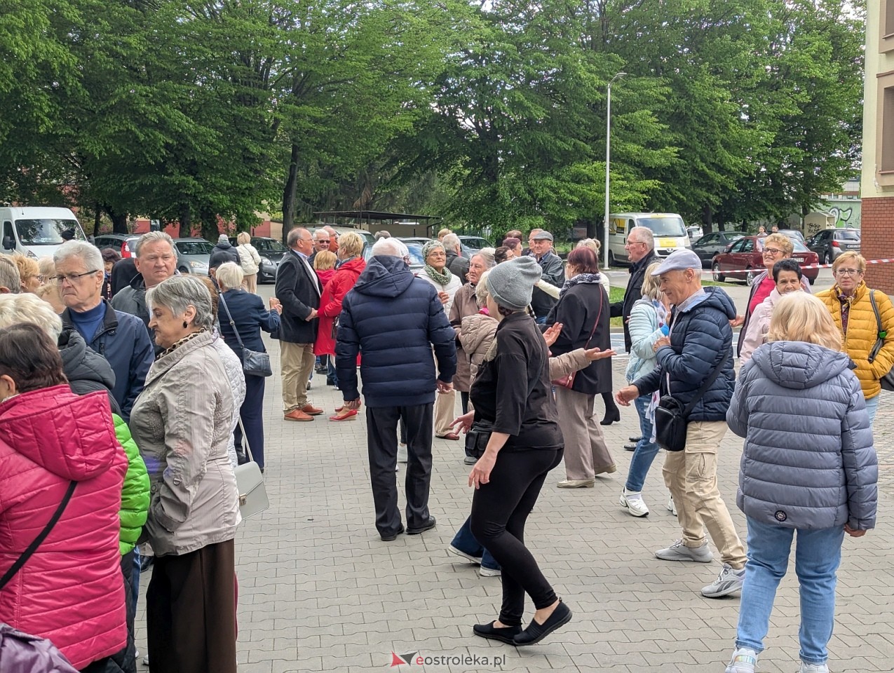 Potańcówka na osiedlu Dzieci Polskich w Ostrołęce [9.05.2026] - zdjęcie #44 - eOstroleka.pl