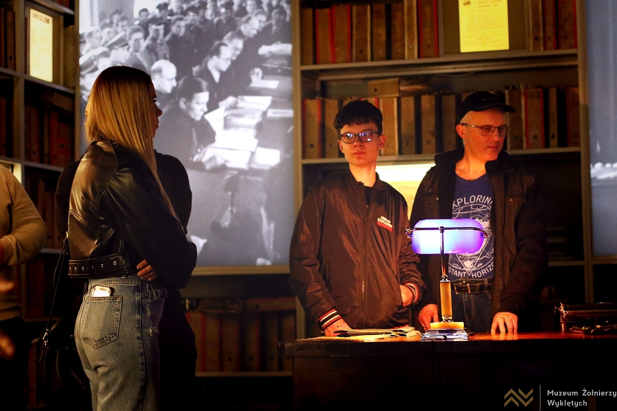 Noc Muzeów w Muzeum Żołnierzy Wyklętych w Ostrołęce [09.05.2026] - zdjęcie #44 - eOstroleka.pl