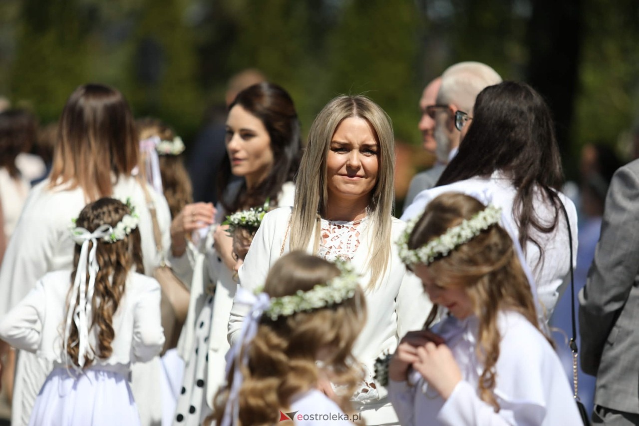 Pierwsza Komunia Święta w parafii pw. Zbawiciela Świata [10.05.2026] - zdjęcie #66 - eOstroleka.pl