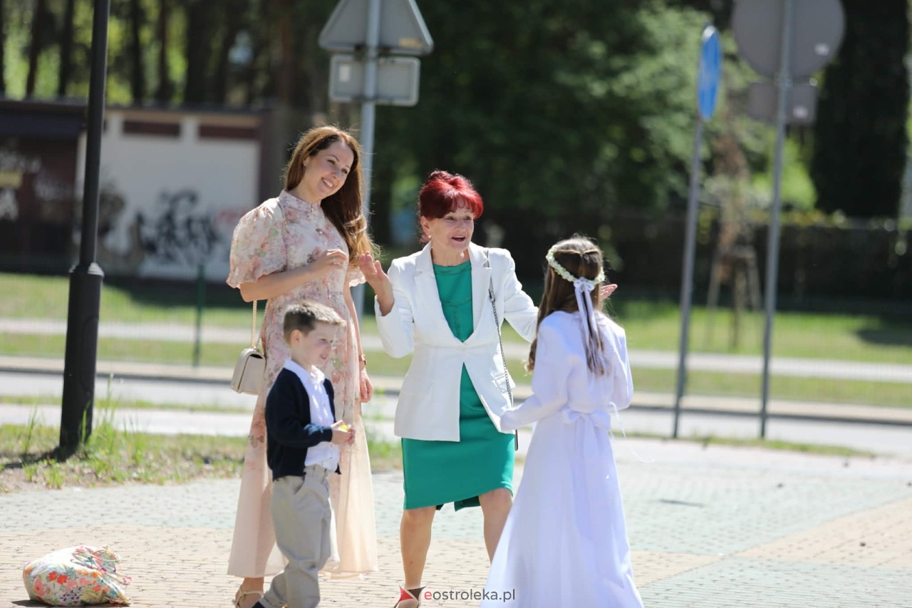 Pierwsza Komunia Święta w parafii pw. Zbawiciela Świata [10.05.2026] - zdjęcie #65 - eOstroleka.pl