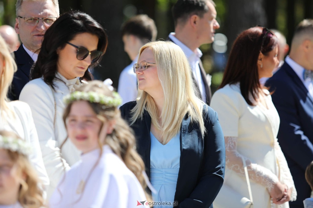 Pierwsza Komunia Święta w parafii pw. Zbawiciela Świata [10.05.2026] - zdjęcie #43 - eOstroleka.pl