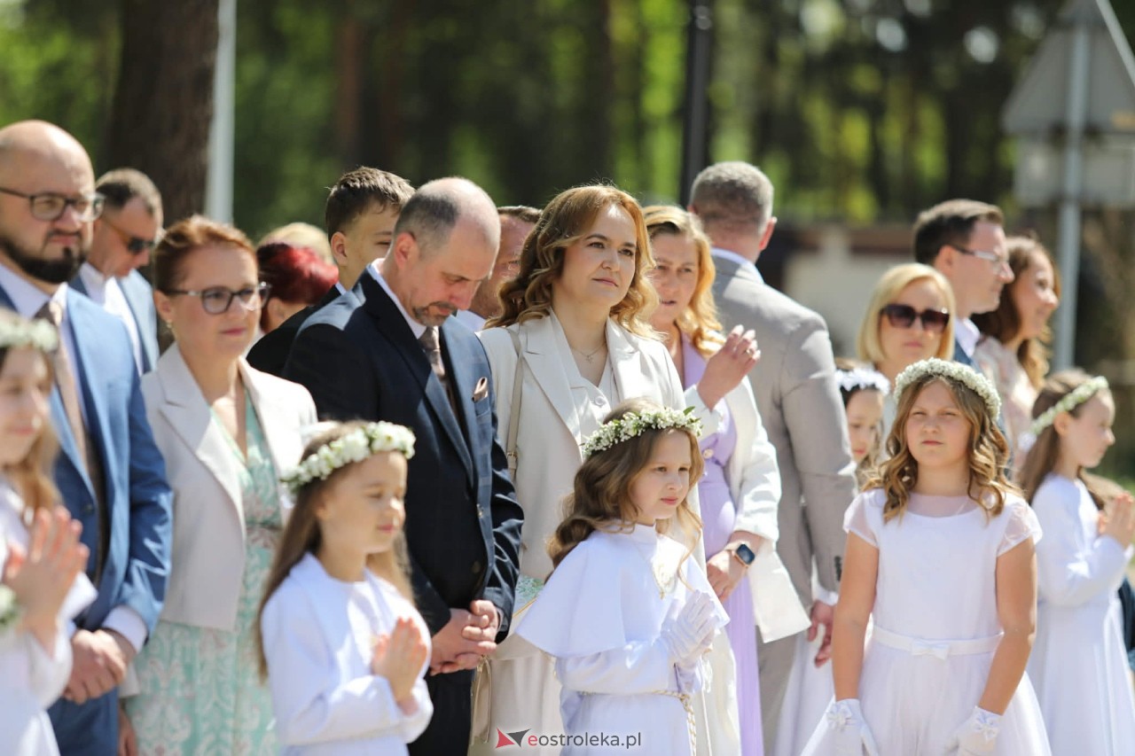 Pierwsza Komunia Święta w parafii pw. Zbawiciela Świata [10.05.2026] - zdjęcie #36 - eOstroleka.pl