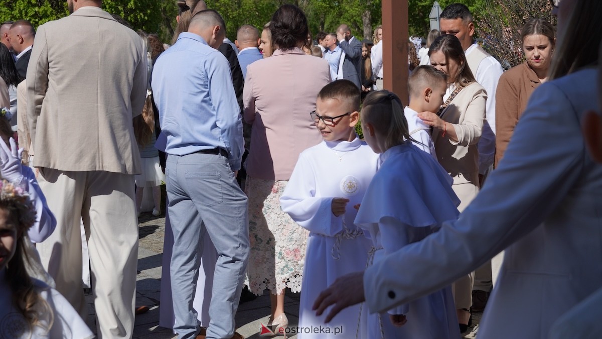 I Komunia Święta w parafii pw. św. Wojciecha w Ostrołęce [10.05.2026] - zdjęcie #33 - eOstroleka.pl
