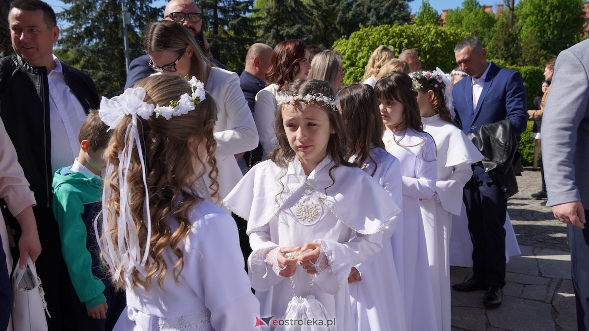 I Komunia Święta w parafii pw. św. Wojciecha w Ostrołęce [10.05.2026] - zdjęcie #31 - eOstroleka.pl