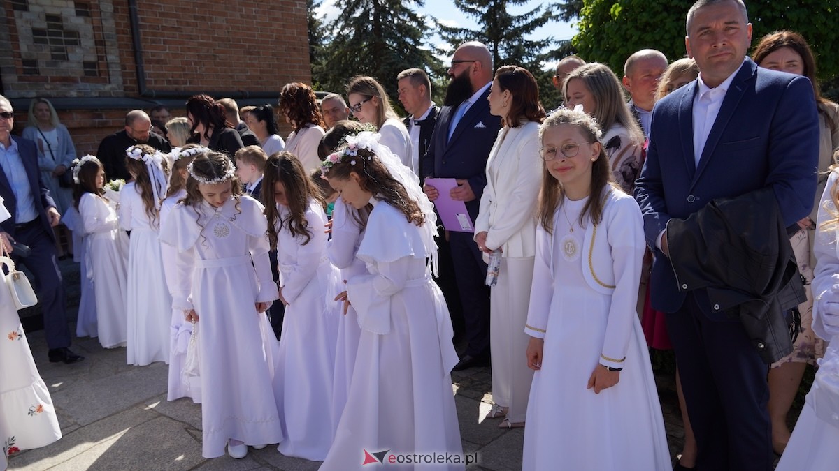 I Komunia Święta w parafii pw. św. Wojciecha w Ostrołęce [10.05.2026] - zdjęcie #30 - eOstroleka.pl