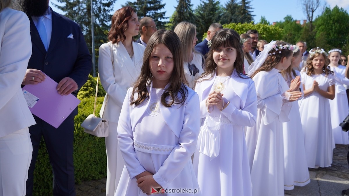 I Komunia Święta w parafii pw. św. Wojciecha w Ostrołęce [10.05.2026] - zdjęcie #19 - eOstroleka.pl