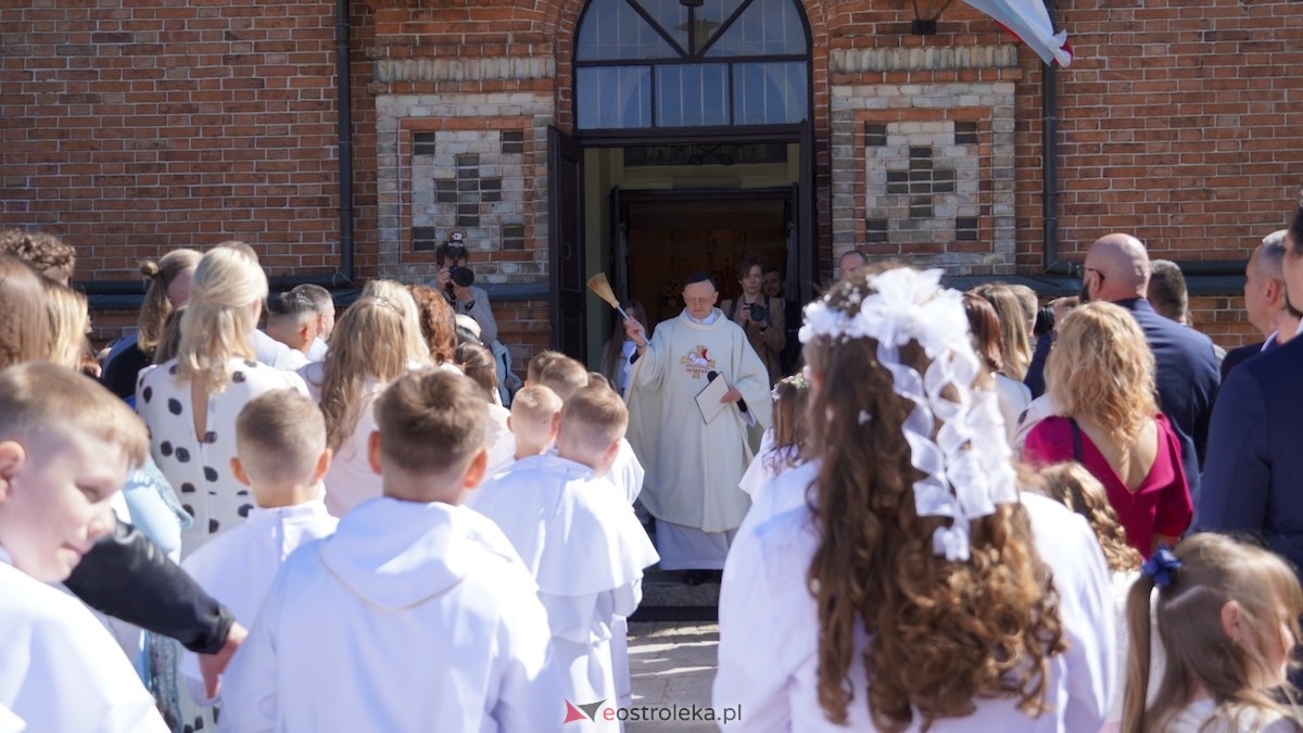I Komunia Święta w parafii pw. św. Wojciecha w Ostrołęce [10.05.2026] - zdjęcie #3 - eOstroleka.pl