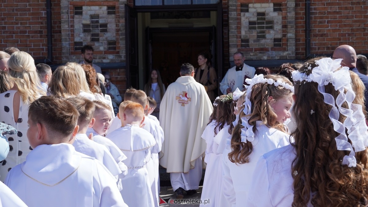 I Komunia Święta w parafii pw. św. Wojciecha w Ostrołęce [10.05.2026] - zdjęcie #1 - eOstroleka.pl