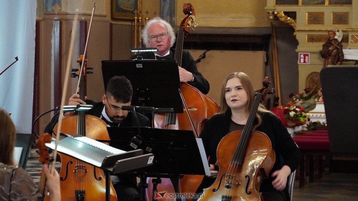 Koncert w kościele w Goworowie Filharmonii Kameralnej im. Witolda Lutosławskiego w Łomży [10.05.2026] - zdjęcie #25 - eOstroleka.pl
