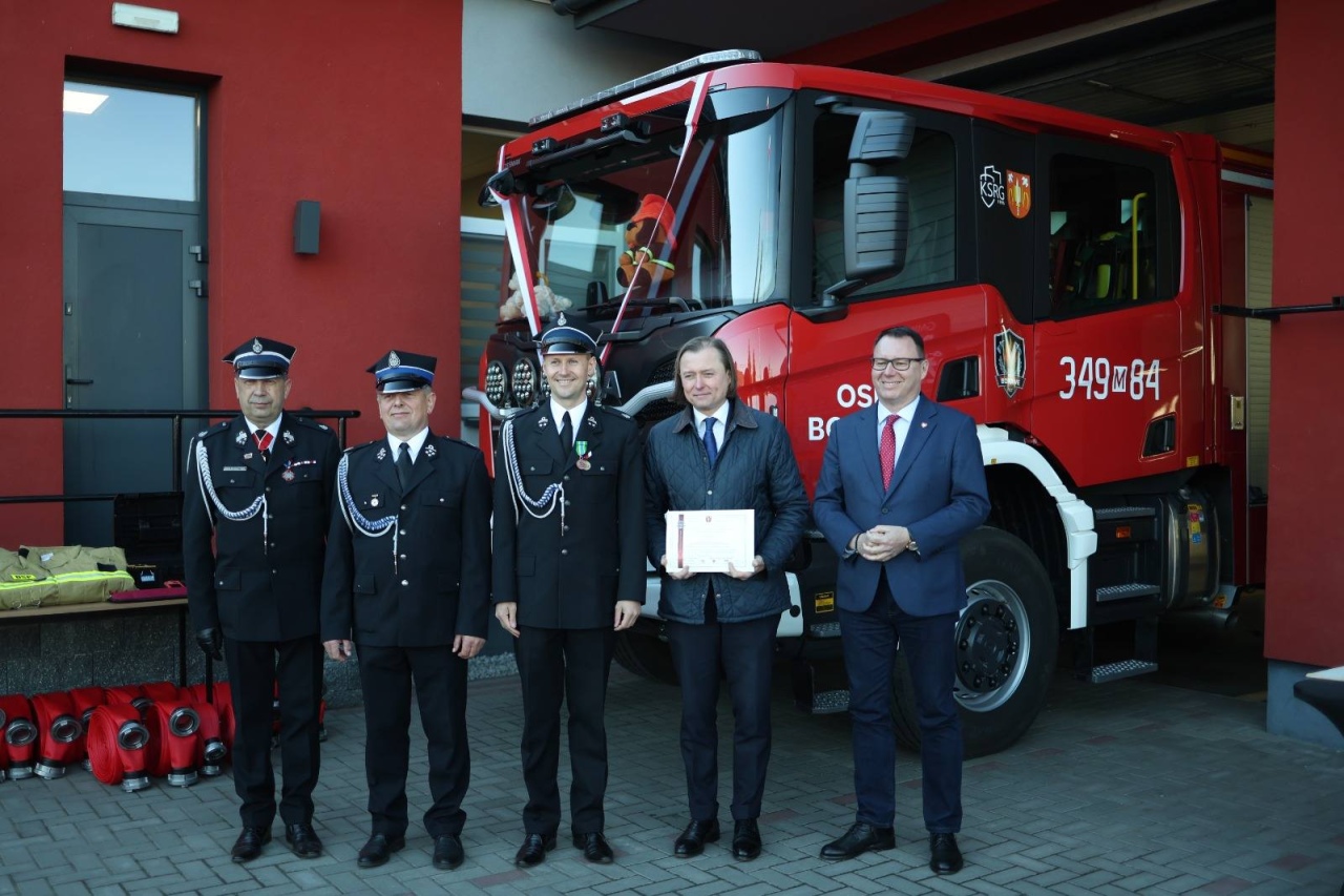 Dzień Strażaka i nowy wóz dla OSP Borawe, fot. URZĄD GMINY RZEKUŃ [10.05.2026] - zdjęcie #15 - eOstroleka.pl