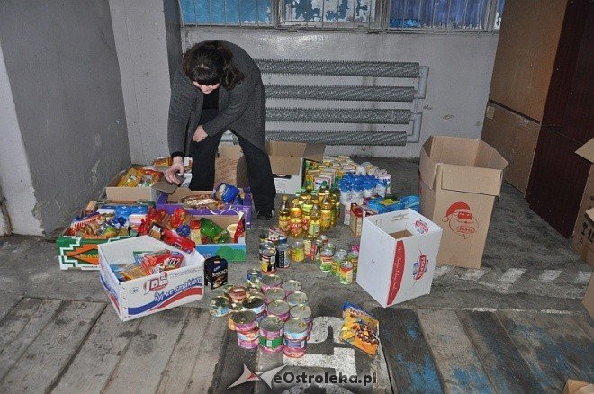 Oficjalne rozpoczęcie zbiórki żywnosci w Ostrołece - zdjęcie #12 - eOstroleka.pl