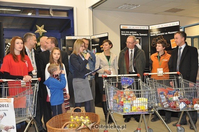 Oficjalne rozpoczęcie zbiórki żywnosci w Ostrołece - zdjęcie #38 - eOstroleka.pl