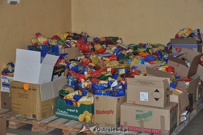 Oficjalne rozpoczęcie zbiórki żywnosci w Ostrołece - zdjęcie #60 - eOstroleka.pl