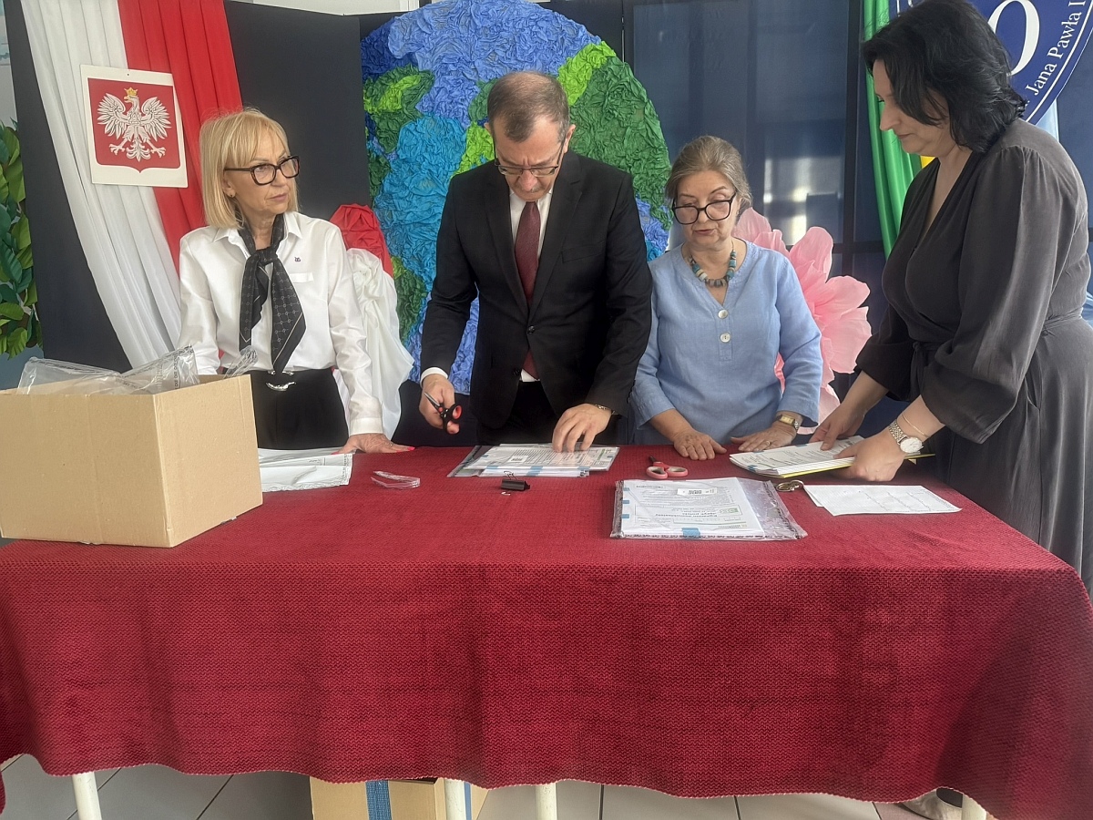 Egzamin ósmoklasisty 2026 - język polski [11.05.2026] - zdjęcie #7 - eOstroleka.pl