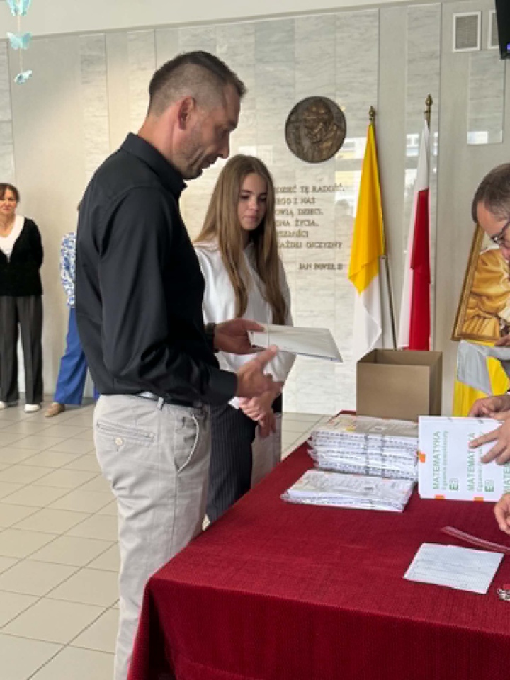 Egzamin ósmoklasisty 2026 - matematyka [12.05.2026] - zdjęcie #41 - eOstroleka.pl