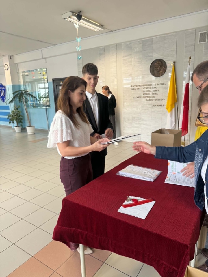 Egzamin ósmoklasisty 2026 - matematyka [12.05.2026] - zdjęcie #12 - eOstroleka.pl