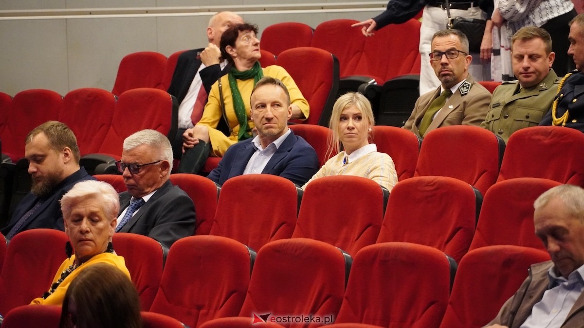 Uroczysta sesja. Ostrołęka świętuje ważne rocznice. Jesteście sercem tego miasta [12.05.2026] - zdjęcie #134 - eOstroleka.pl