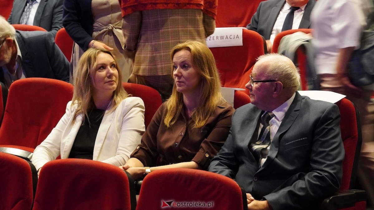 Uroczysta sesja. Ostrołęka świętuje ważne rocznice. Jesteście sercem tego miasta [12.05.2026] - zdjęcie #132 - eOstroleka.pl