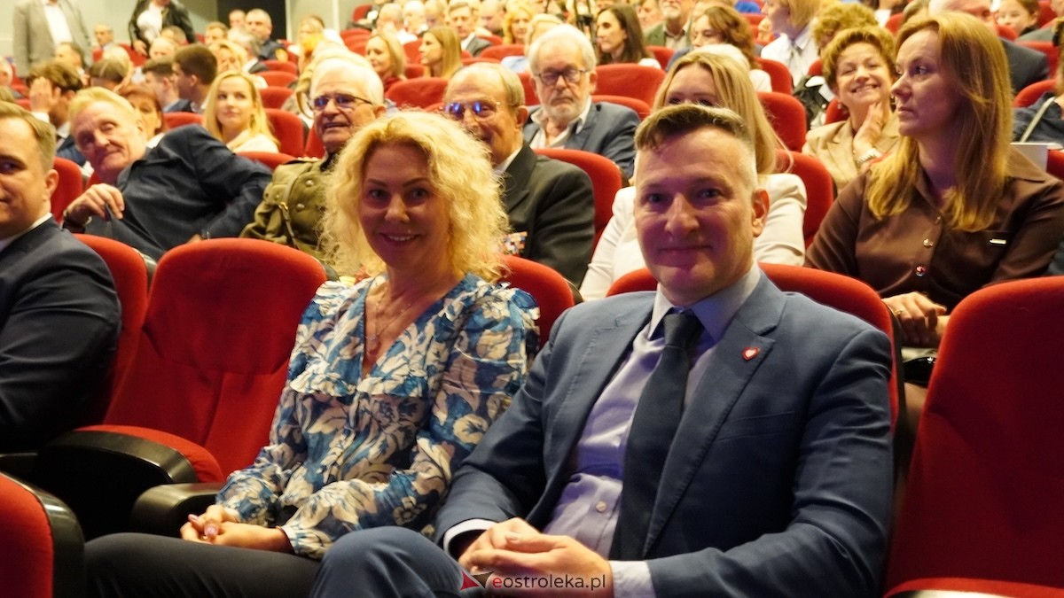 Uroczysta sesja. Ostrołęka świętuje ważne rocznice. Jesteście sercem tego miasta [12.05.2026] - zdjęcie #113 - eOstroleka.pl