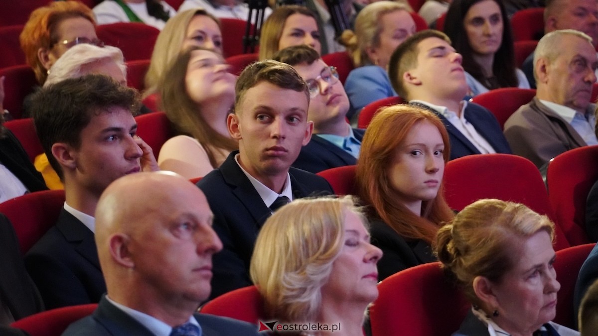 Uroczysta sesja. Ostrołęka świętuje ważne rocznice. Jesteście sercem tego miasta [12.05.2026] - zdjęcie #80 - eOstroleka.pl