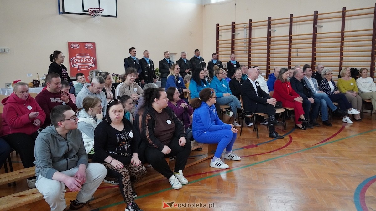 Dzień Godności Osób z Niepełnosprawnościami w ŚDS w Nowej Wsi [13.05.2026] - zdjęcie #68 - eOstroleka.pl