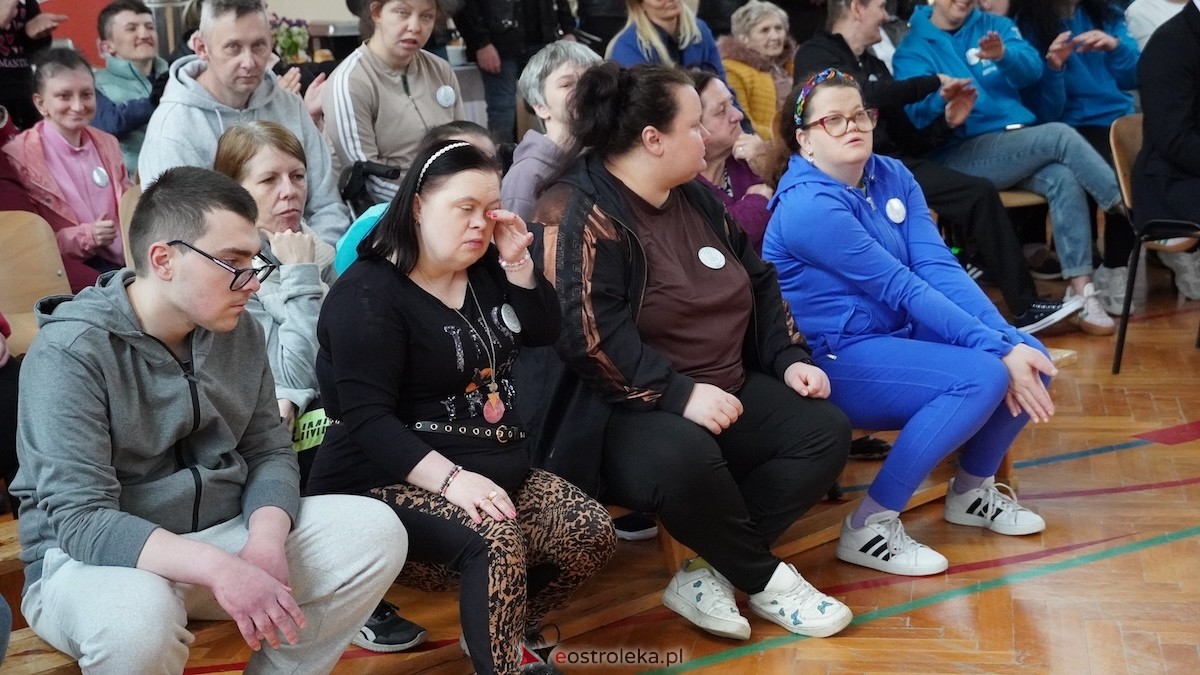Dzień Godności Osób z Niepełnosprawnościami w ŚDS w Nowej Wsi [13.05.2026] - zdjęcie #52 - eOstroleka.pl