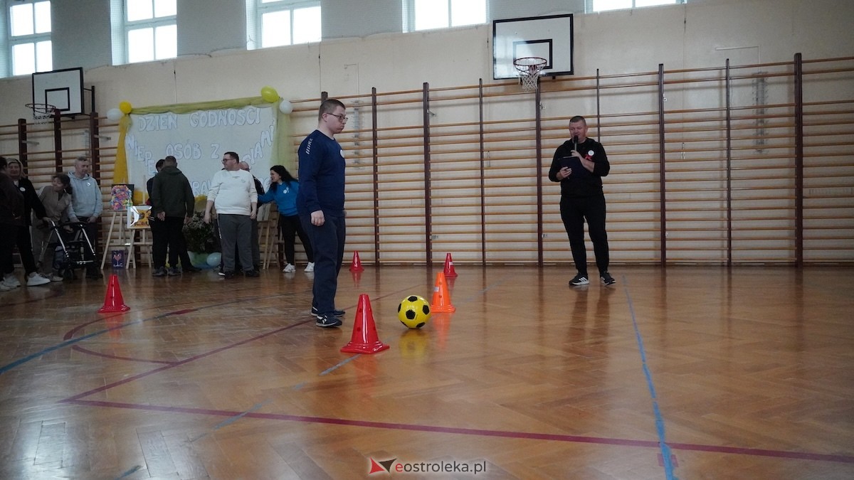 Dzień Godności Osób z Niepełnosprawnościami w ŚDS w Nowej Wsi [13.05.2026] - zdjęcie #32 - eOstroleka.pl