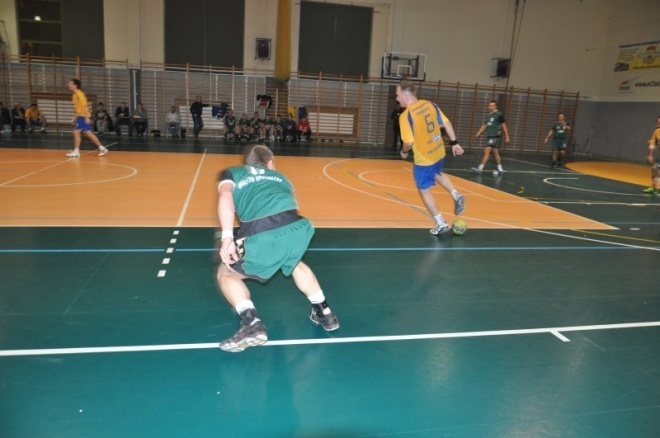 Trójka Ostrołęka - SPR Pabiks Pabianice 21:30 [4.XII.2011] - zdjęcie #13 - eOstroleka.pl