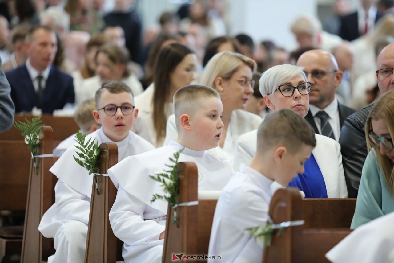 Komunia Święta w parafii św. Franciszka w Ostrołęce [16.05.2026] - zdjęcie #49 - eOstroleka.pl