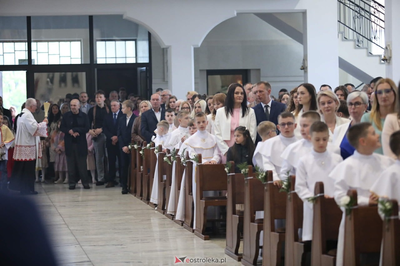 Komunia Święta w parafii św. Franciszka w Ostrołęce [16.05.2026] - zdjęcie #40 - eOstroleka.pl