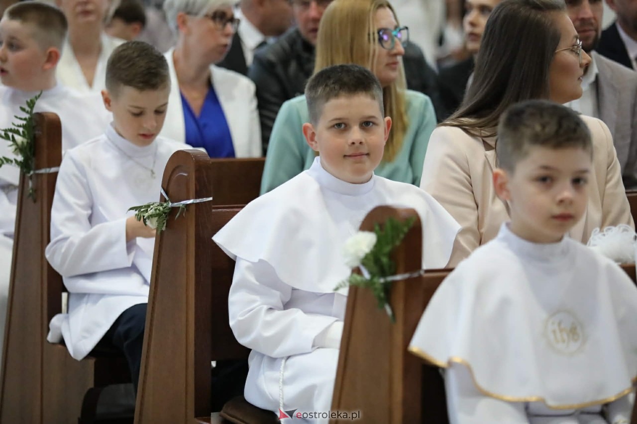 Komunia Święta w parafii św. Franciszka w Ostrołęce [16.05.2026] - zdjęcie #33 - eOstroleka.pl