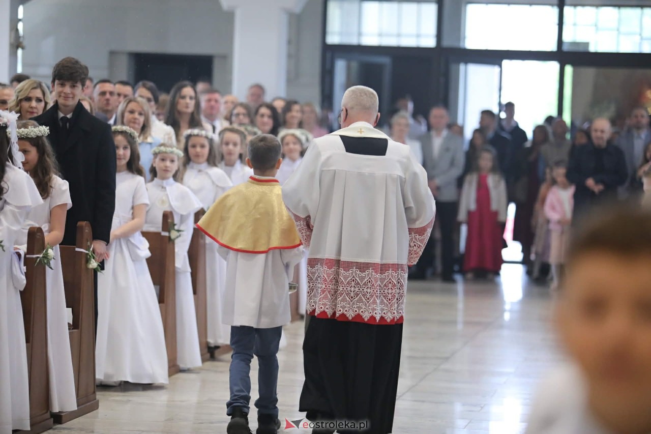 Komunia Święta w parafii św. Franciszka w Ostrołęce [16.05.2026] - zdjęcie #32 - eOstroleka.pl