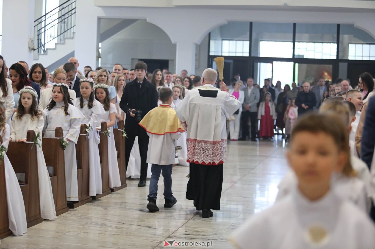 Komunia Święta w parafii św. Franciszka w Ostrołęce [16.05.2026] - zdjęcie #28 - eOstroleka.pl