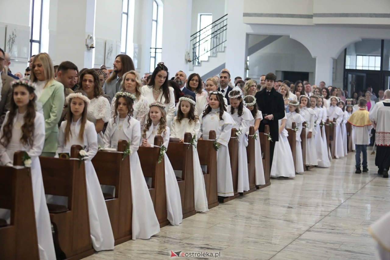 Komunia Święta w parafii św. Franciszka w Ostrołęce [16.05.2026] - zdjęcie #17 - eOstroleka.pl