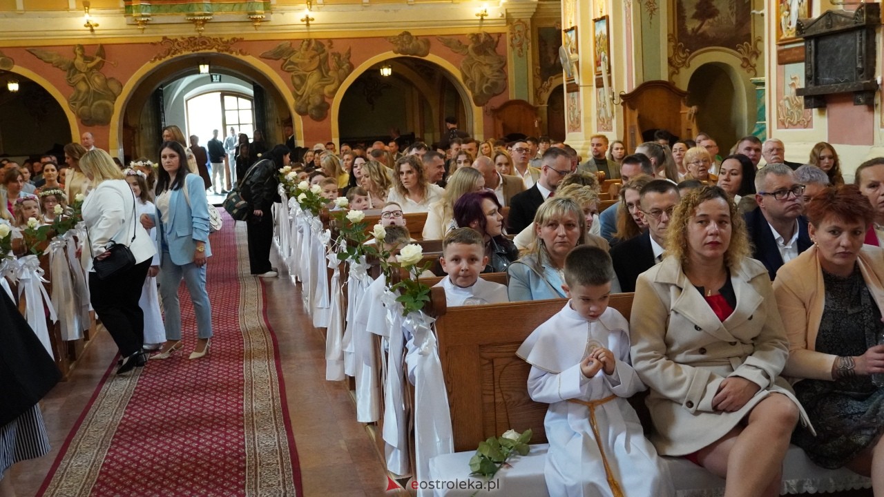 Pierwsza Komunia Święta w klasztorze [16.05.2026] - zdjęcie #42 - eOstroleka.pl