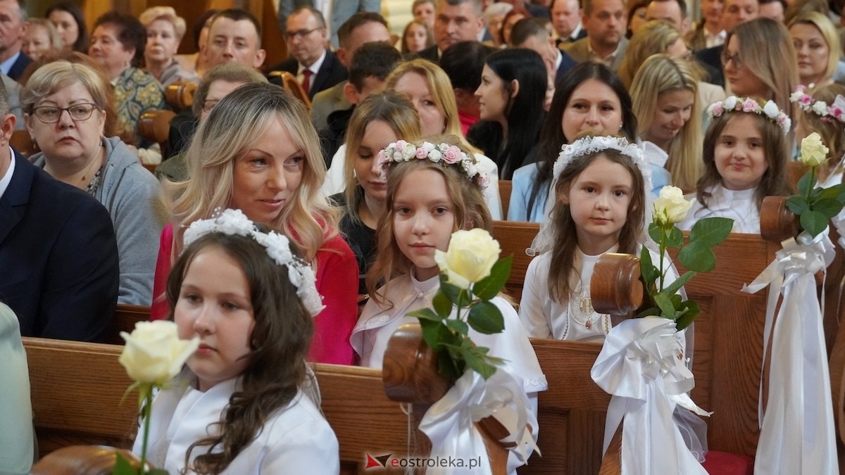 Pierwsza Komunia Święta w klasztorze [16.05.2026] - zdjęcie #25 - eOstroleka.pl