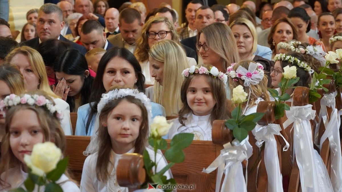 Pierwsza Komunia Święta w klasztorze [16.05.2026] - zdjęcie #24 - eOstroleka.pl