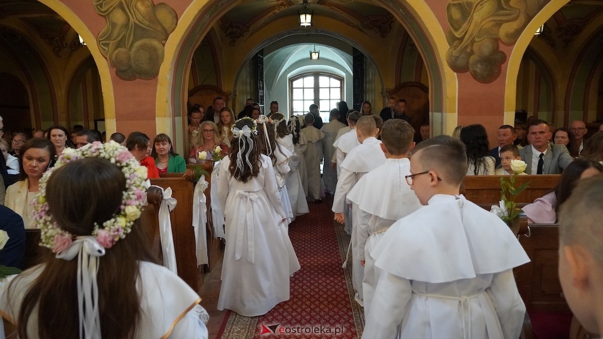 Pierwsza Komunia Święta w klasztorze [16.05.2026] - zdjęcie #21 - eOstroleka.pl