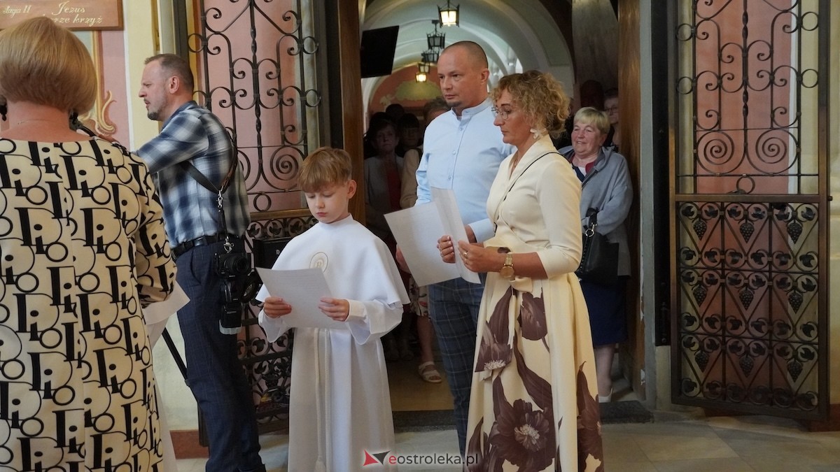 Pierwsza Komunia Święta w klasztorze [16.05.2026] - zdjęcie #4 - eOstroleka.pl