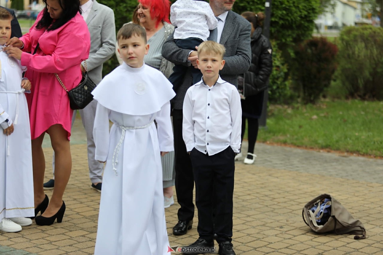 I Komunia Święta w kościele pw. Zbawiciela Świata [16.05.2026] - zdjęcie #10 - eOstroleka.pl